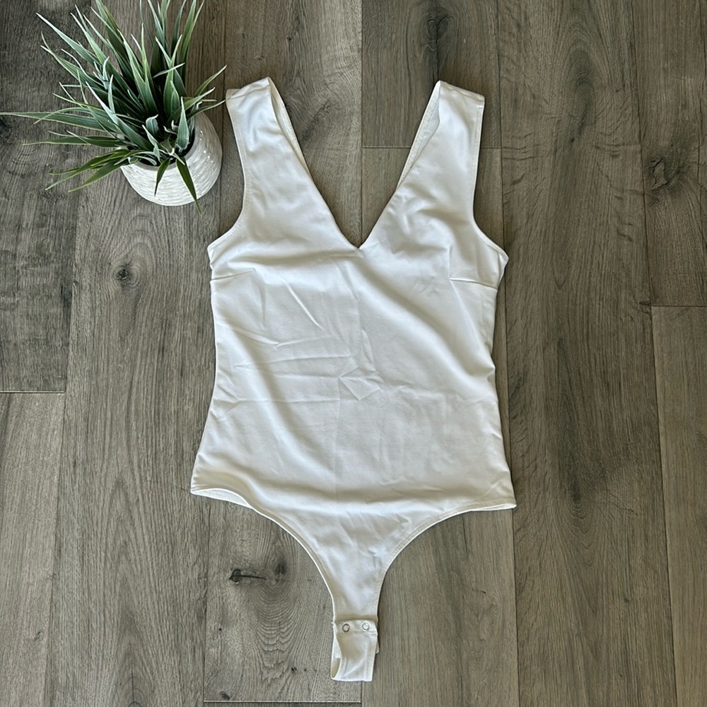 Dynamite V-Neck Bodysuit